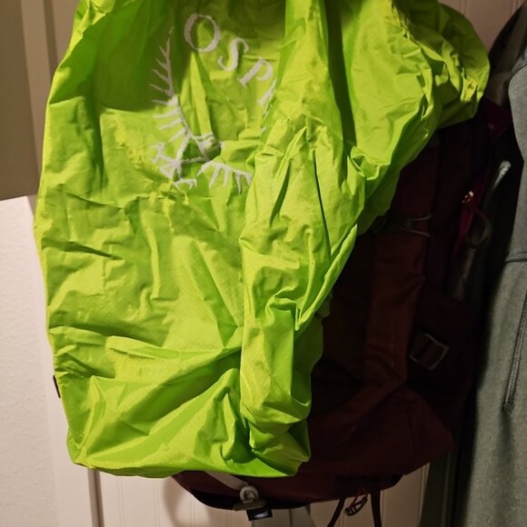 Osprey Sirrus 24 hiking backpack brag new with tags - Picture 3 of 8